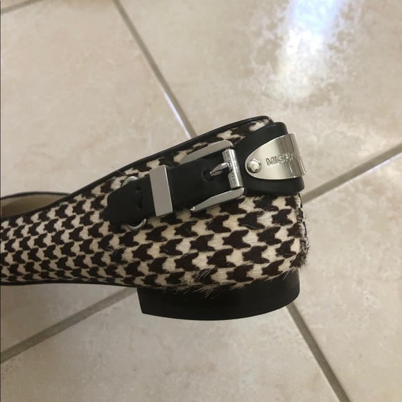 Michael Kors Beautiful Flats ❤️ - Picture 4 of 6
